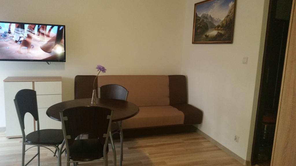 Pensjonat Na Zielonym Wzgorzu Zawóz Exterior foto